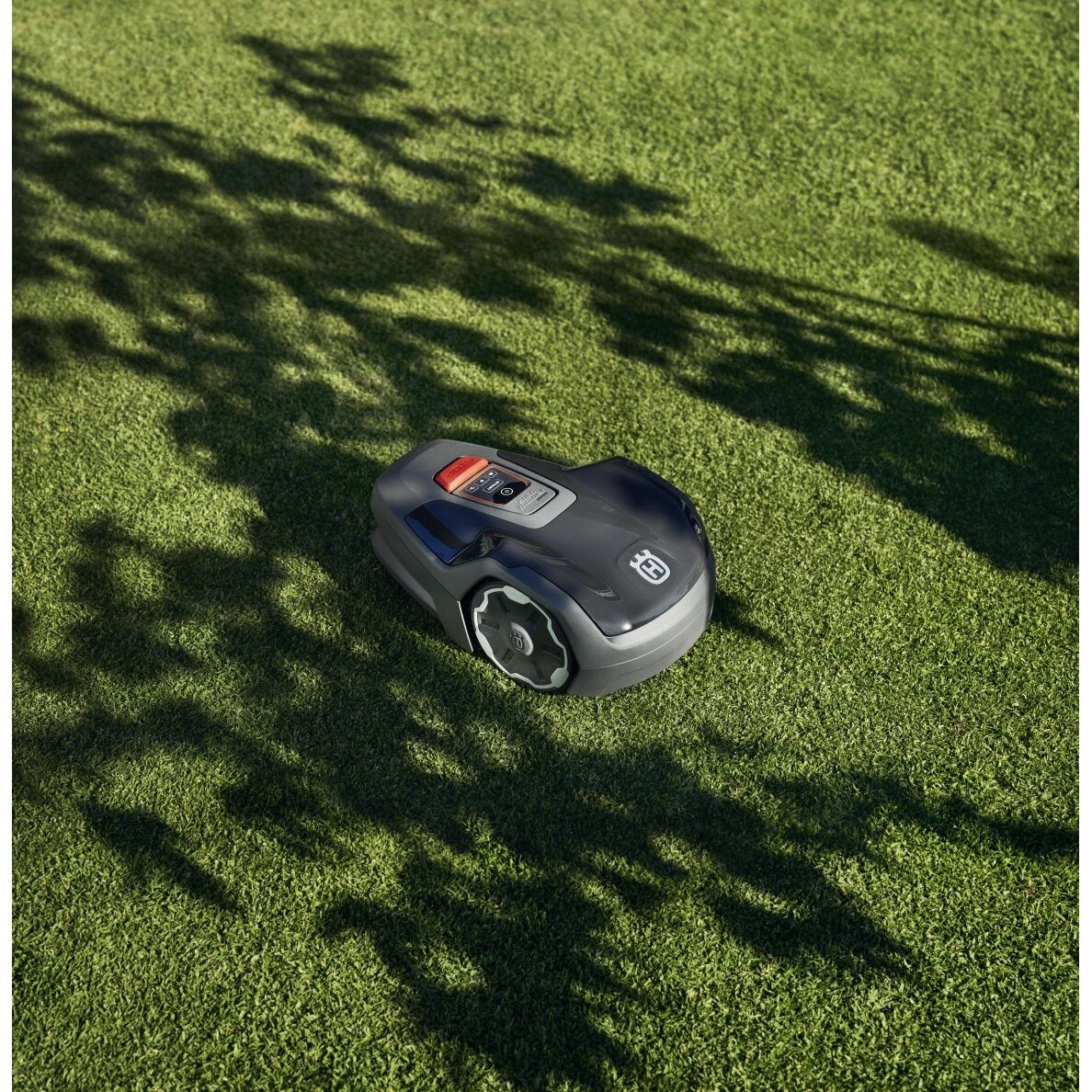 Husqvarna Automower® Aspire™ R4 2