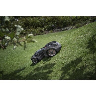 HUSQVARNA AUTOMOWER® 435X AWD NERA 5